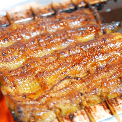 【国産うなぎのみ使用】大穀のうなぎ蒲焼6袋、うなぎの骨唐揚げ2パックセット【配送不可地域：離島】