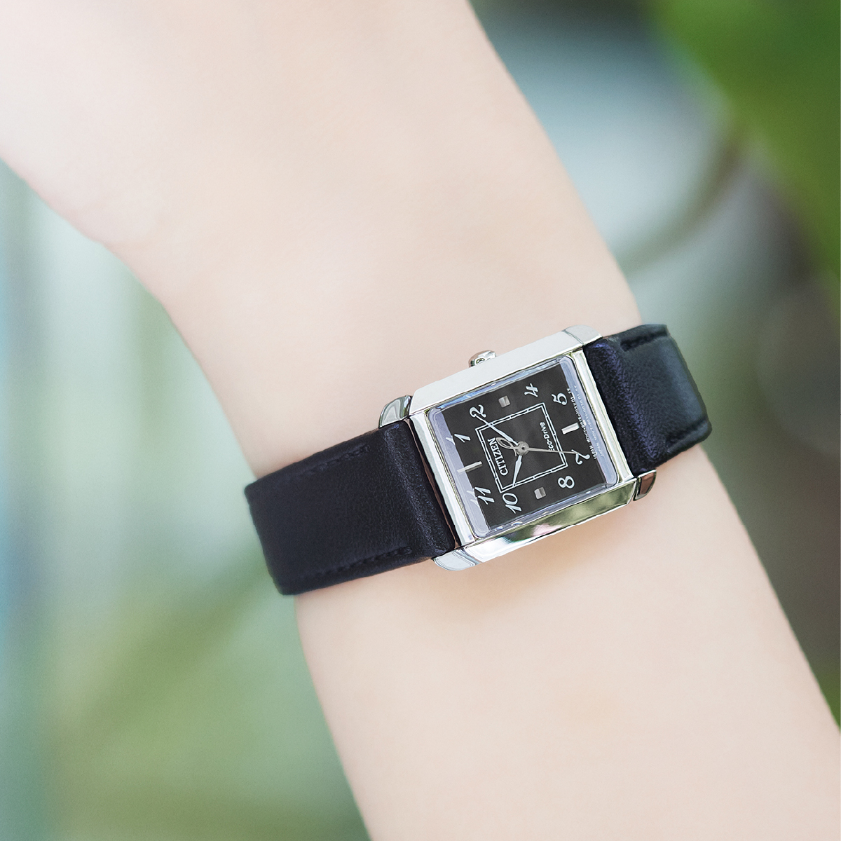 CITIZEN L シチズン エル EW5600-10E