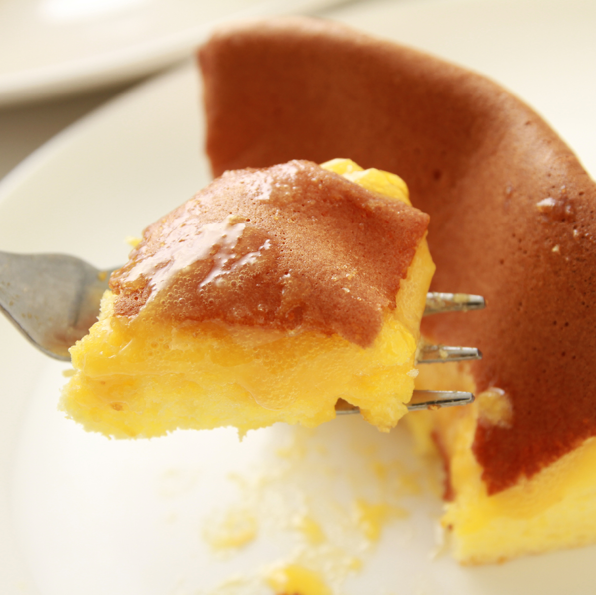 極上うずら卵のとろ～り生カステラ1箱