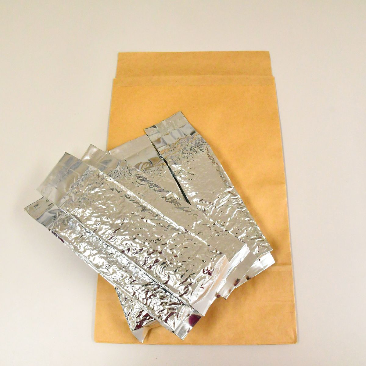 ＜訳あり＞ お茶農家のまかない茶 狭山茶の荒茶 1.2kg(200g×6袋)