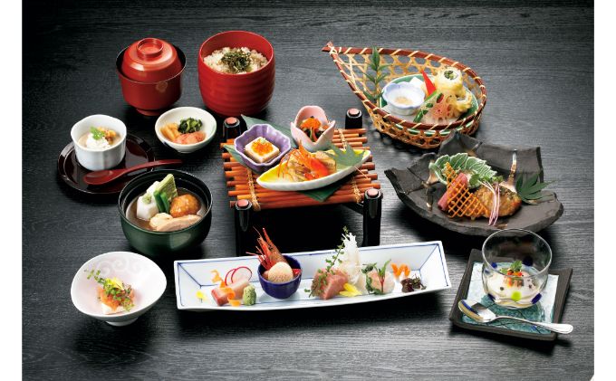 【会席料理・清河園】季節の特別会席お食事券(1人分)[52210249]