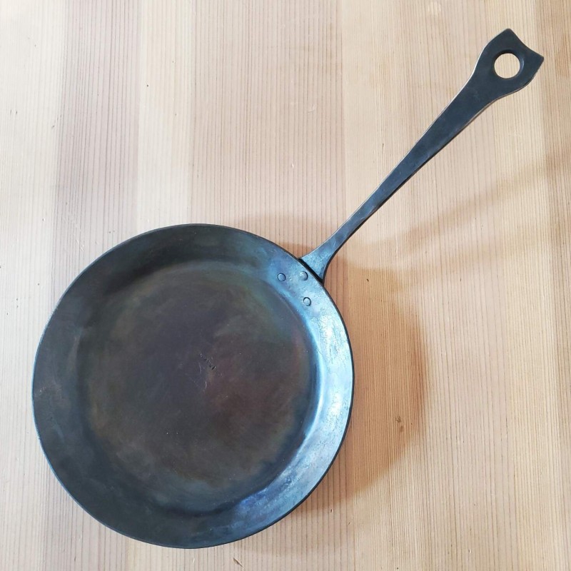 CHIKA PAN 鍛鉄フライパン[52210808] キッチン用品 調理器具 厚みがある 熱が伝わりやすい 肉 野菜 パンケーキ ふっくら ガスレンジ アウトドア 調理I H調理器 料理 キャンプ