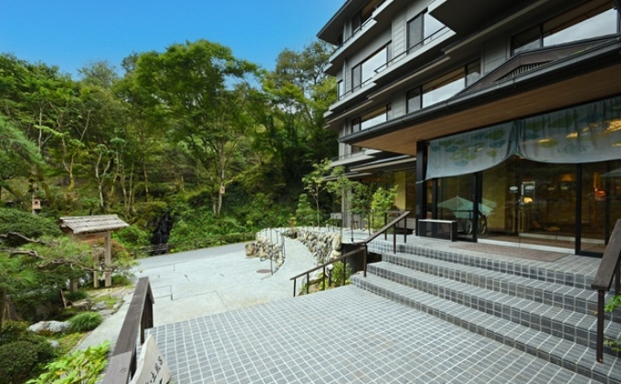 【名栗温泉 大松閣】会席日帰りコース・ペア券 貸切風呂1回無料[52210340]