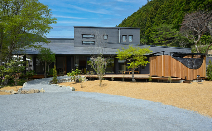 【名栗温泉 大松閣】一棟貸切別邸「ハミング」 1泊2食付4名宿泊券[52210693]