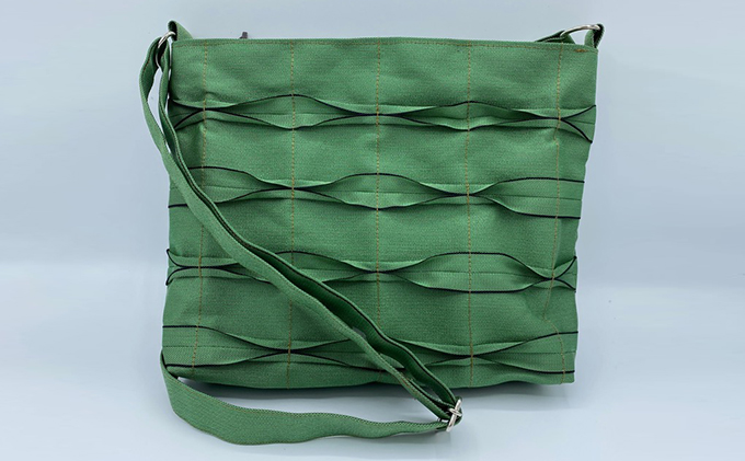 畳屋さんのヘリバッグ【ショルダーバッグ(横はぎ)】緑色[52217242]