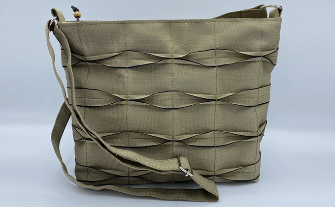 畳屋さんのヘリバッグ【ショルダーバッグ(横はぎ)】深緑色[52217244]