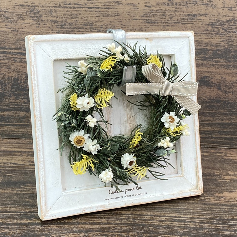 プリザーブドフラワー　フレーム付きミニリース2個セット　春日部市　シュガーパイン（AJ259）