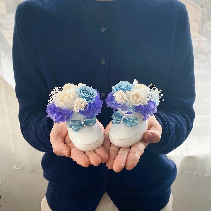 AJ011-1 プリザーブドフラワーアレンジ 【レイア】春日部市 シュガーパイン