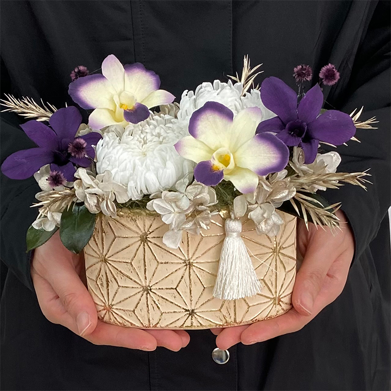 AJ168-1 プリザーブドフラワー【菊姫/白】春日部市 シュガーパイン