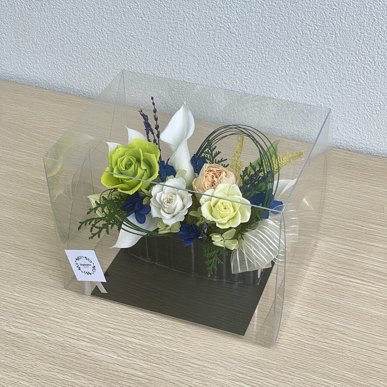 プリザーブドフラワー　クオーレ　春日部市　シュガーパイン（AJ245）