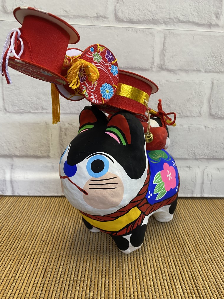 AW004-1 でんでん犬張子(大)　手作り張子人形