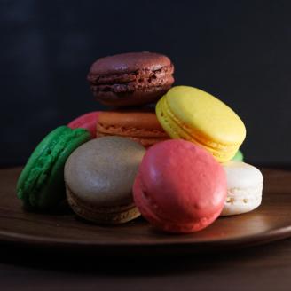 マカロン 10個 セット ポムホッペ ショコラ フランボワーズ オレンジ パッションフルーツ ピスタチオ カフェ カシス 塩キャラメル スイーツ お菓子 デザート ギフト 埼玉県 羽生市