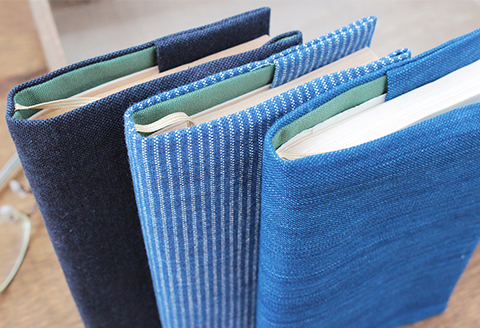 武州正藍染　藍染めブックカバー　新書サイズ