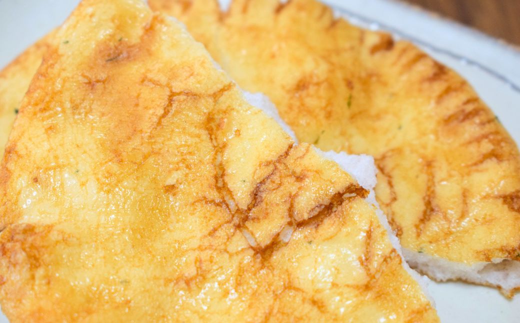 炭火本手焼「石川せんべい」詰め合わせ5種 計70枚箱入り | 埼玉県 上尾市 煎餅 せんべい 炭火 和菓子 お菓子 お茶に合う お茶請け 手焼きせんべい 昔ながら 手焼き しょうゆ味 醤油せんべい 箱入り 手土産 美味しい おいしい おやつ お菓子 米 ギフト 贈答 お土産 老舗 プレゼント 配る お茶菓子 おやつ しょうゆ 醤油 わさび わさび海苔 海苔 堅焼き