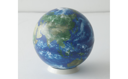 ほぼ日のアースボール（スマホをかざせばとびだす地球儀 直径15cm）