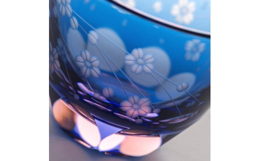 江戸切子 桜文様 ぐい呑み ブルーピンク M-53-BP