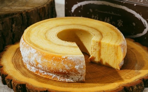 ＜山型ばうむ＞ 切り株の家 自家製バウムクーヘン