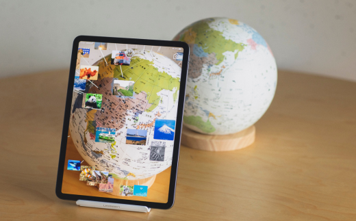 ほぼ日のアースボール ジャーニー（スマホをかざせばとびだす地球儀 直径20cm）