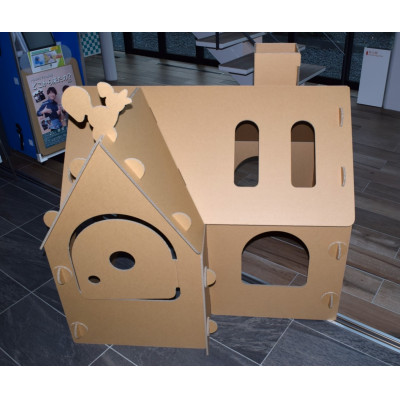 ダンボールコドモハウス