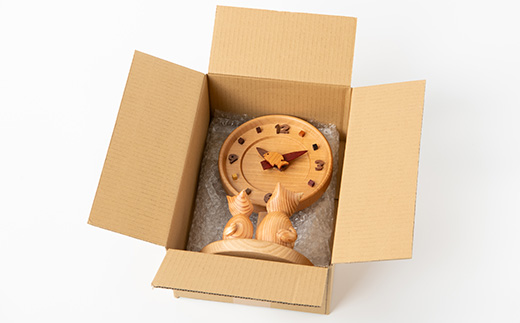 【置き掛け兼用】 猫と魚の時計丸大 【ハンドメイド】