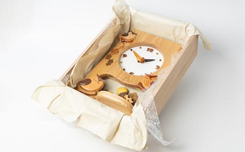 【振り子時計】ウッディいるまのフクロウとどんぐりの時計【ハンドメイド】