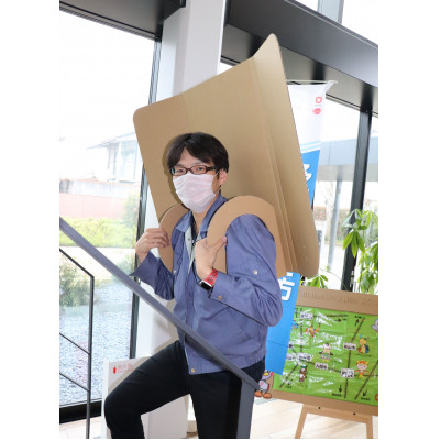 背負い型背景隠しダンボール(2セット)