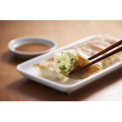 餃子の雪松　冷凍生餃子72個(36個×2包)　タレ1個付き【配送不可地域：離島】