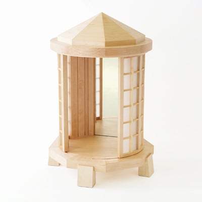 厨子【 和(わ)】　現代の暮らしに寄り添う - 祈りの場 -