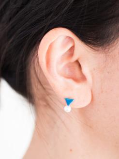 Kenichi Kondo　パール付き七宝ピアス・三角