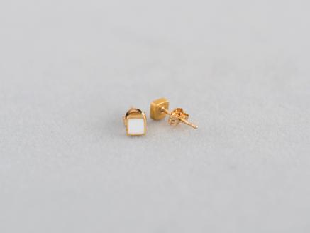 ピアス K18 ホワイト 七宝 Kenichi Kondo K18 ホワイト