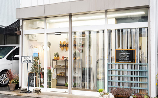 ＜4～6人用＞オーダーメイド ケーキ・フルーツプレート ※店舗受取のみ※PanHammm ｜埼玉県 北本市 フルーツギフト 誕生日 カスタム カスタマイズ イベント 特注 ご褒美 記念日 サプライズ バースデー プレゼント パーティー 果物 4人用 6人用 フルーツギフト ギフト プレゼント オーダーメイド