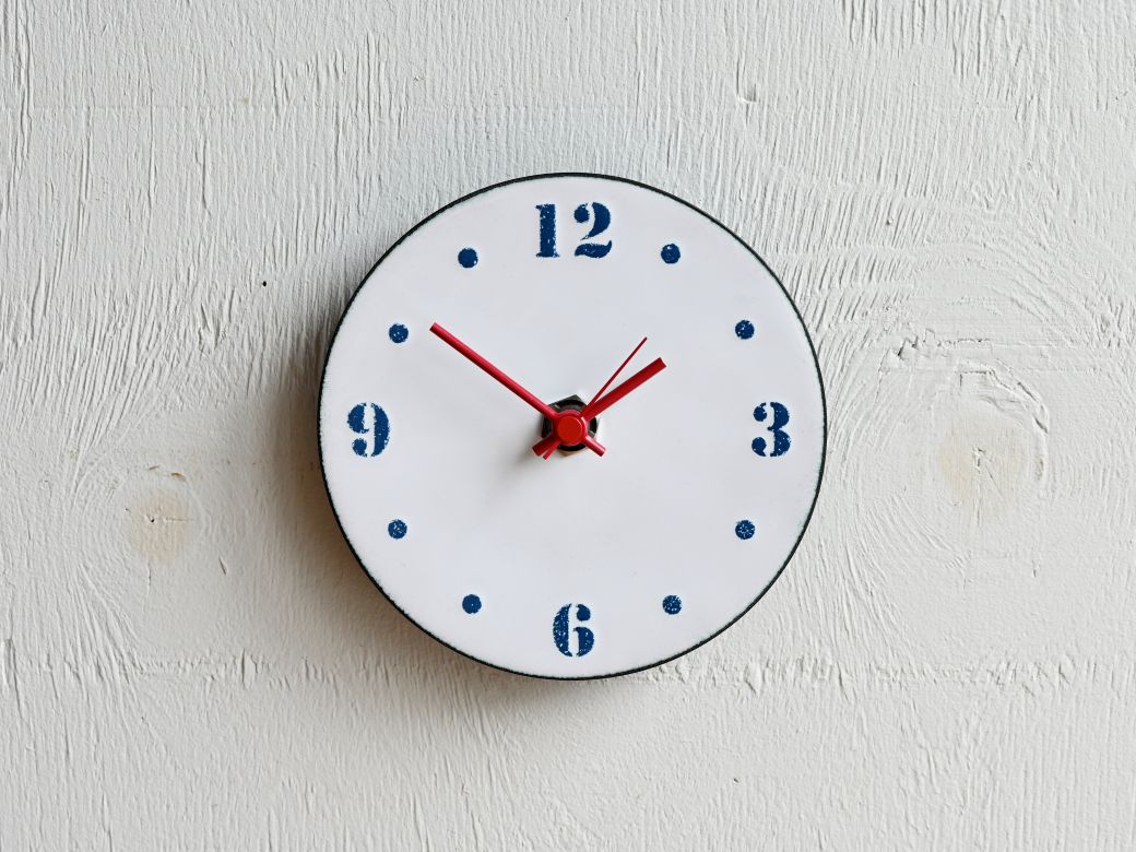 時計 壁掛け時計 文字盤S 七宝（白地に青文字）