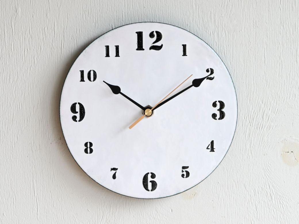 時計 壁掛け時計 文字盤M 七宝（白地に黒文字）