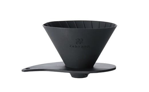 HARIO V60 フラットドリッパー02 PLUS Zebrang -ハリオ ドリッパー フラットドリッパー コーヒードリッパー コーヒー コンパクト 持ち運び 便利 簡単 組み立て アウトドア ソロキャンプ キャンプ 家庭用 シリコン 1～4人用 埼玉県 幸手市 フラットドリッパー02 PLUS Zebrang　¥7,000