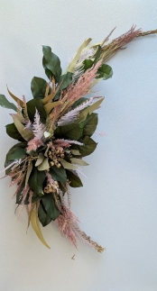 季節のリース　「秋色クレセントスワッグ」　【11246-0176】　プリザーブドフラワー