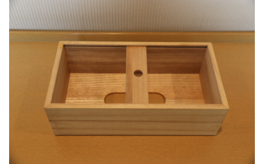 熟練桐たんす職人が手作りした桐のティッシュカバー＜クリアオイル塗装＞　【11246-0167】