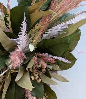 季節のリース　「秋色クレセントスワッグ」　【11246-0176】　プリザーブドフラワー