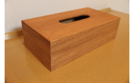 熟練桐たんす職人が手作りした桐のティッシュカバー＜オイル塗装（ブラウン）＞　【11246-0167】