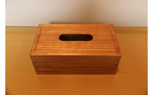 熟練桐たんす職人が手作りした桐のティッシュボックス（大）＜オイル塗装（ブラウン）＞　【11246-0168】