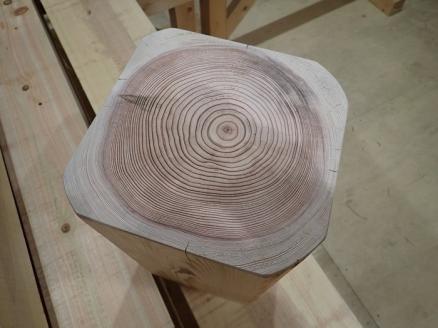 【受注生産】ブランド木材　西川材　杉４面太鼓引き　スツール　贅沢