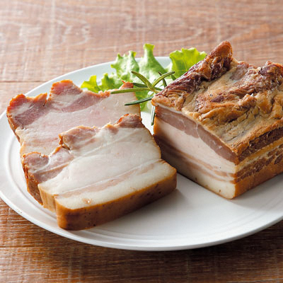 【無添加・無着色】MOROYAMA匠ベーコン（ブロック・スライス）ワイン樽ベーコンセット　(ブロック・スライス)