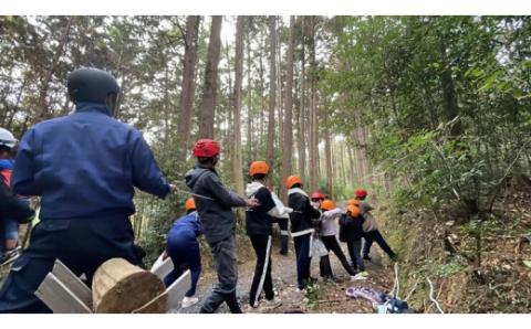 毛呂山町　親子で1日木こり体験