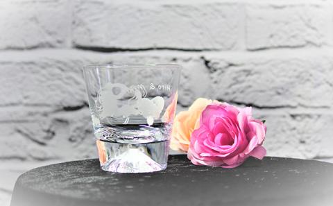 富士山グラス　オリジナル彫刻ロックグラス　【記念 父の日 誕生日】