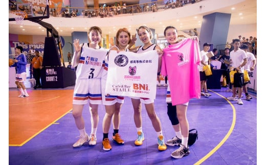 SAKURA FUNABASHI Tシャツ クロ／ピンク