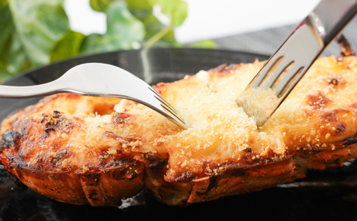 自家製ホワイトソース仕立てのロブスターテルミドール 4食セット(半身約250g×4)【配送不可地域：離島】