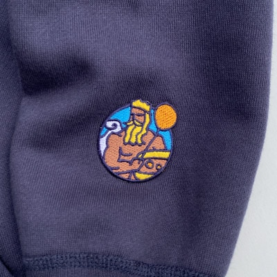 YUMMYスウェットパーカー　男女兼用Sサイズ/ネイビー