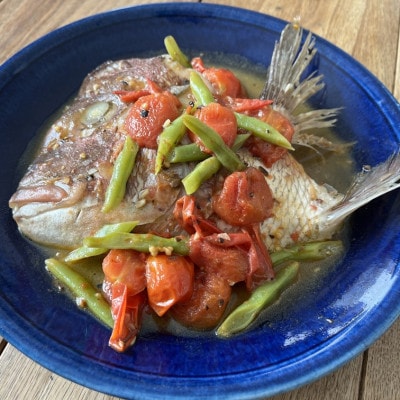 真鯛かぶと ハーフカット 2尾分×2パック 計2kg【配送不可地域：離島】