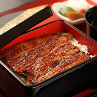 無添加 手焼き国産鰻の蒲焼　7尾(特製だれ・山椒付き)【配送不可地域：離島】