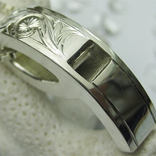 銀の笛　ホイッスルシルバーペンダント　ハワイアン(チェーン付き)