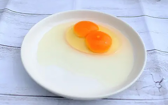 【毎月定期便6回】美味しい産みたて朝採り新鮮たまご（手集卵）ミネラルエッグ30個×6回